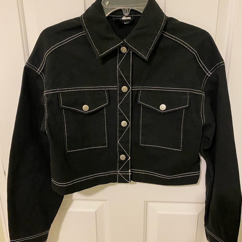 Divided H & M Cropped Jean Jacket